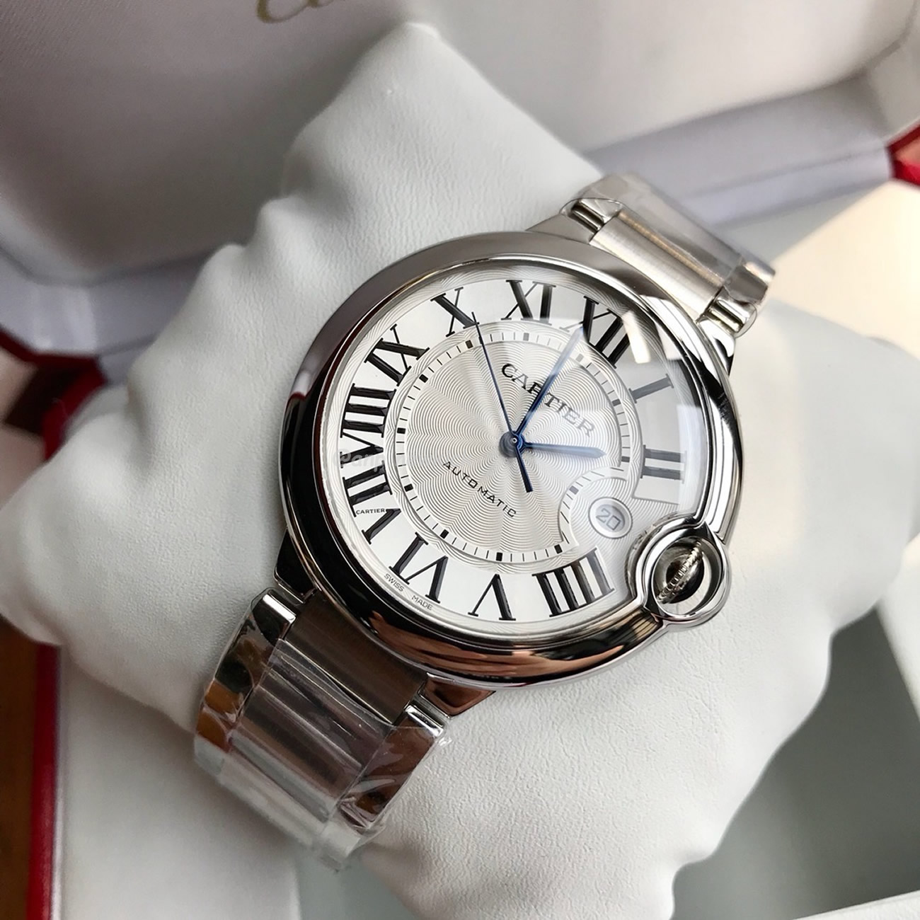 Cartier Ballon Bleu De Cartier Wrist Watch (4) - newkick.app